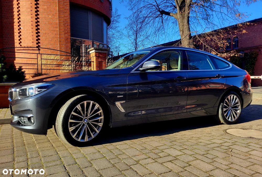 BMW 3GT 318d Luxury Line - 4