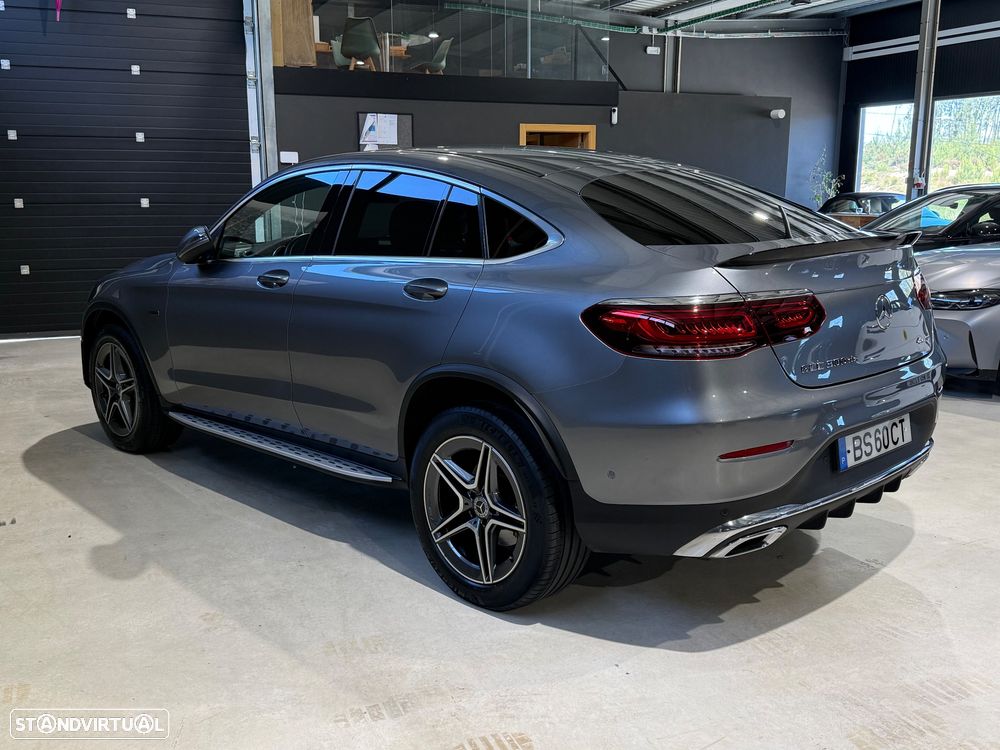 Mercedes-Benz GLC 300 de Coupe 4Matic 9G-TRONIC AMG Line - 8
