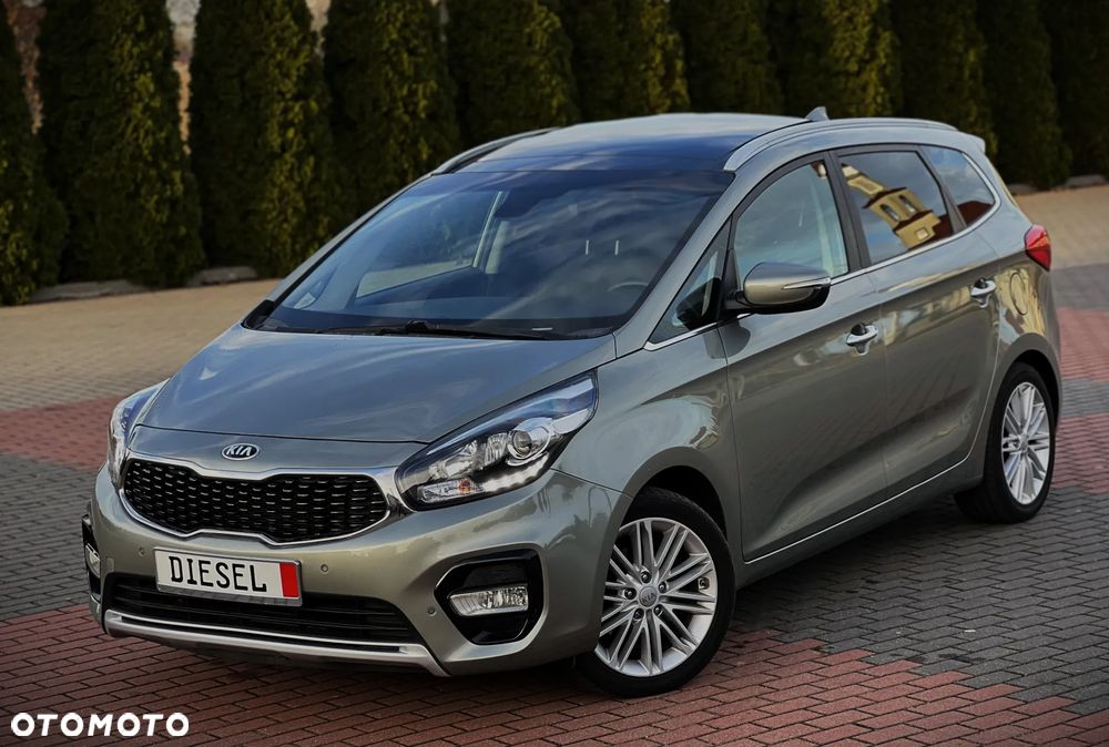 Kia Carens 1.7 CRDi S 7os - 14
