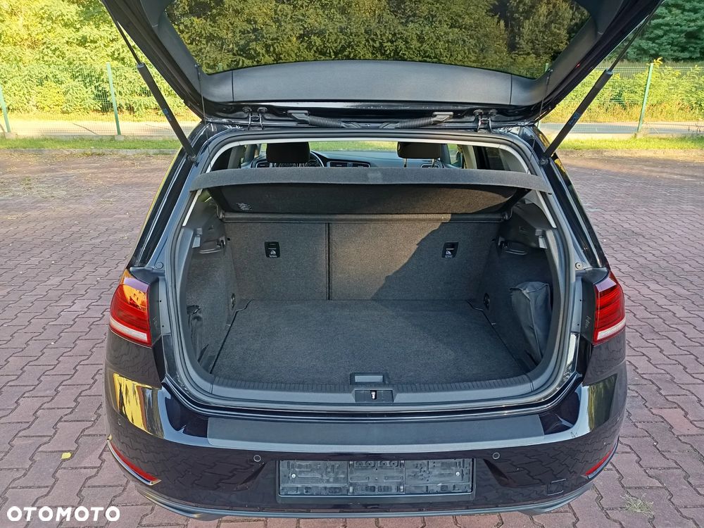 Volkswagen Golf 1.0 TSI BMT Comfortline - 9
