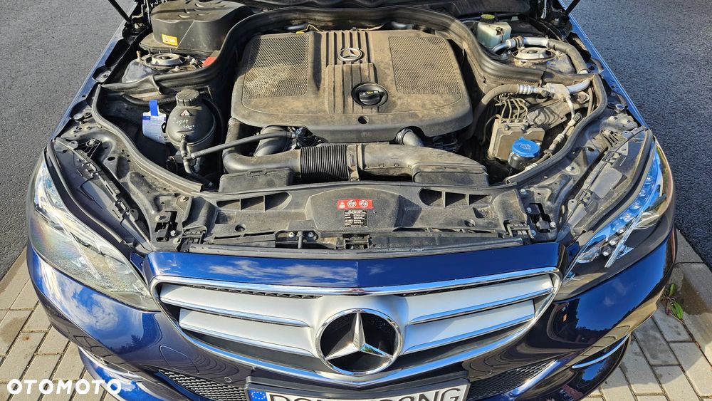 Mercedes-Benz Klasa E 220 CDI 7G-TRONIC Avantgarde - 32