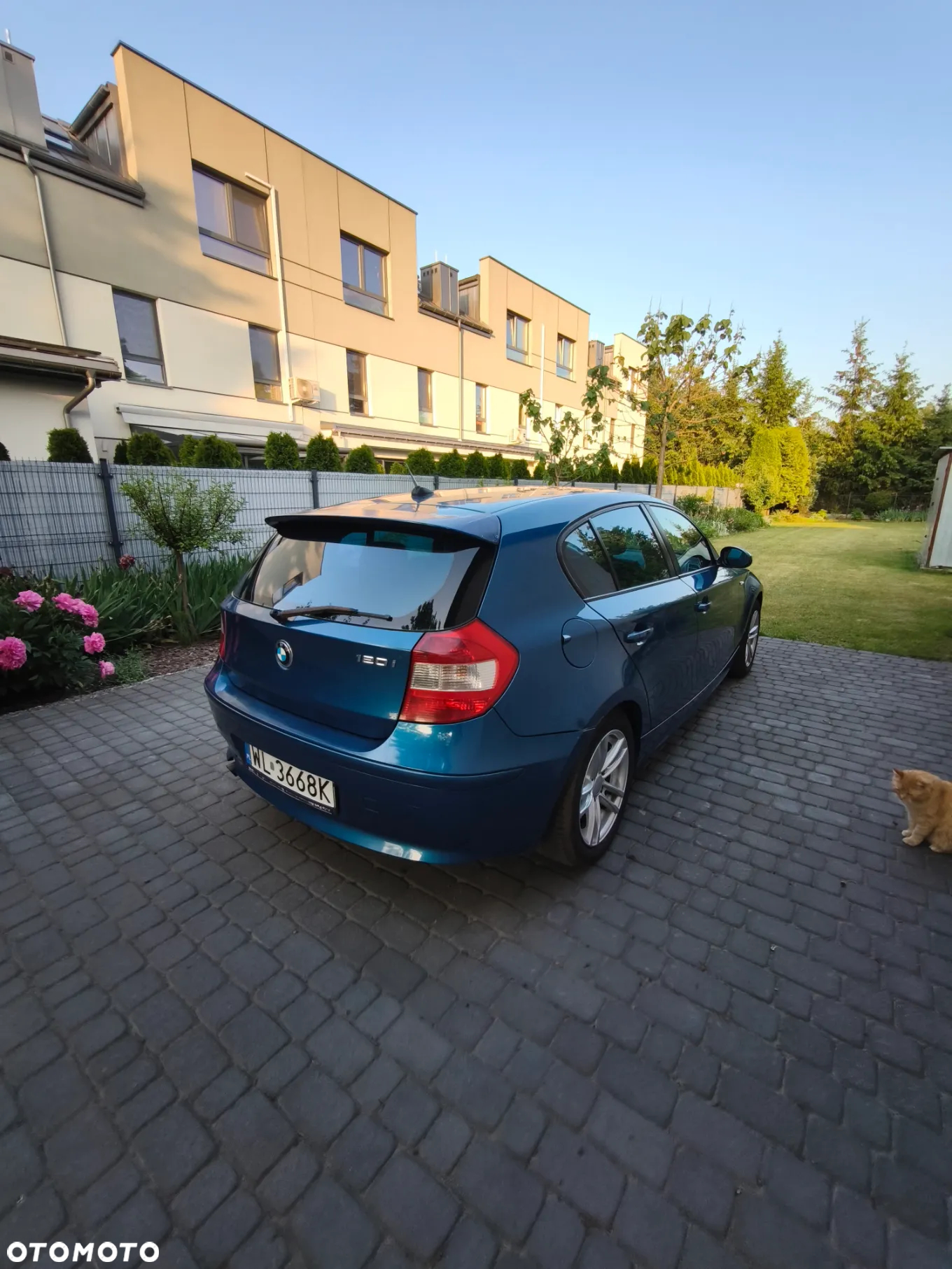 BMW Seria 1 120i - 4