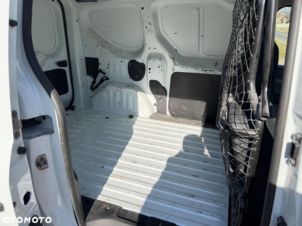 Renault EXPRESS - 16