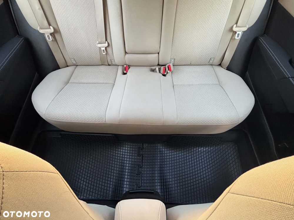 Toyota Corolla 1.6 Premium MS - 11