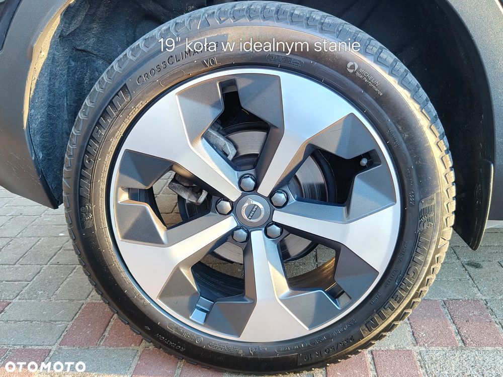 Volvo XC 40 T2 Plus Dark - 12