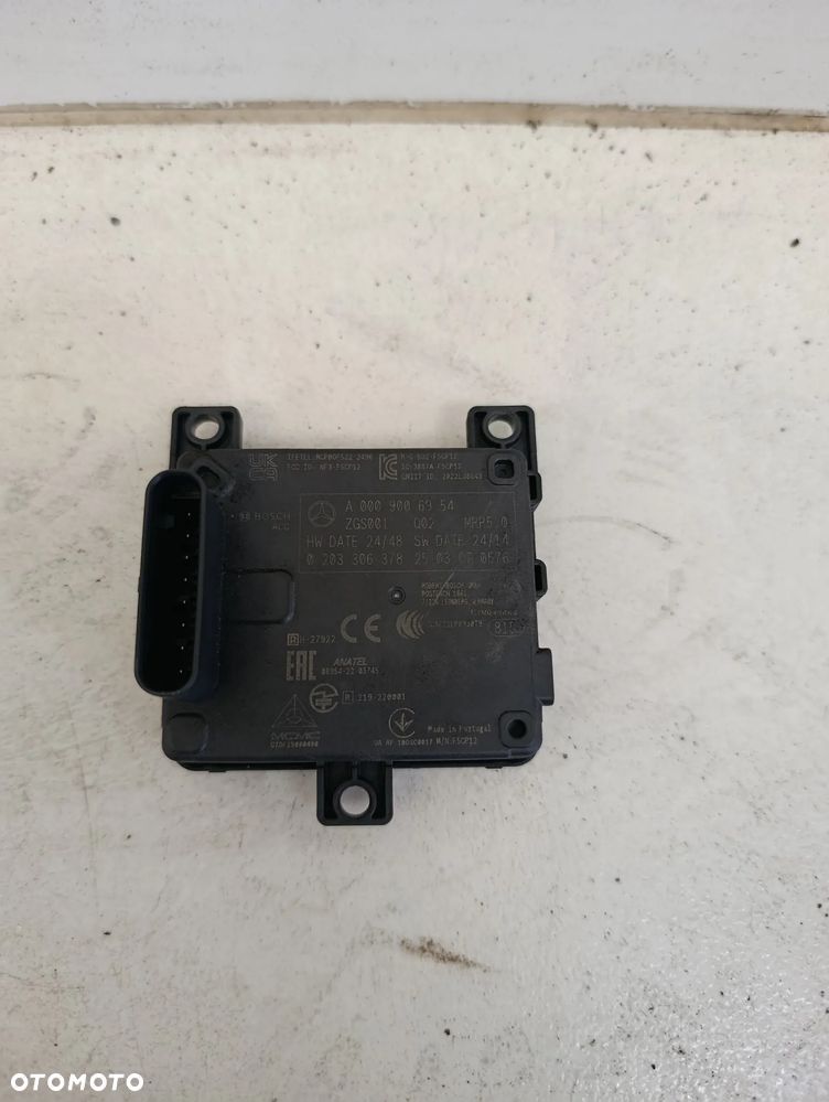 Radar sensor moduł distronic acc przód Mercedes CLA A118 W118 118 lift - 1