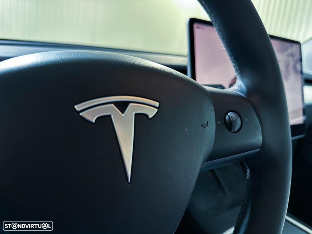 Tesla Model Y Performance Dual Motor AWD - 42