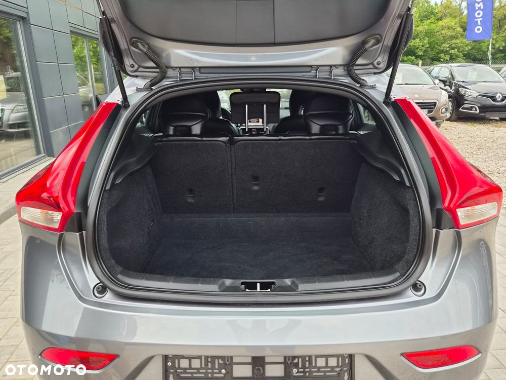 Volvo V40 D2 Kinetic - 30