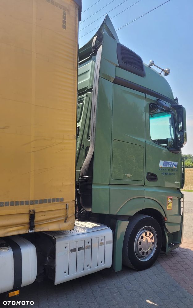 Mercedes-Benz Actros 1848 Mega Lowdeck - 4