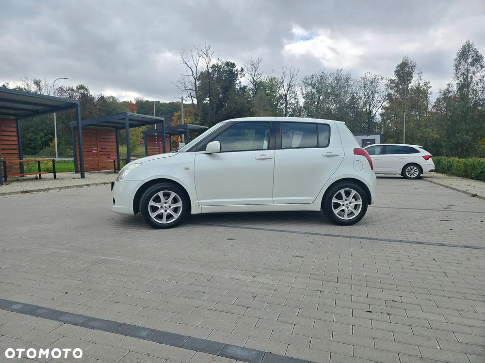 Suzuki Swift 1.3 Comfort - 2