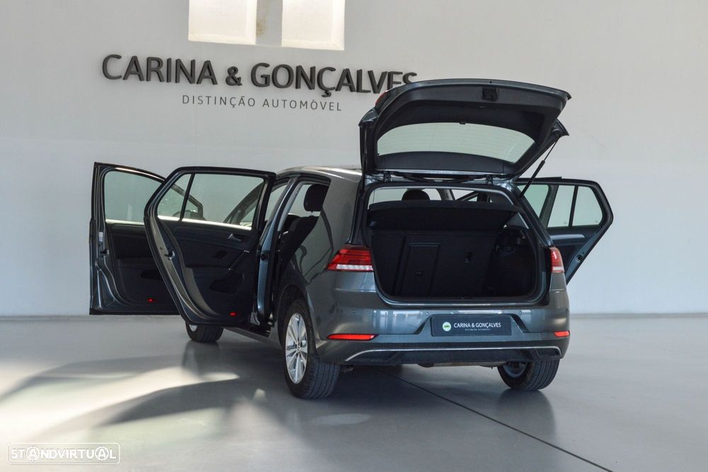 VW Golf 1.6 TDI Confortline - 49