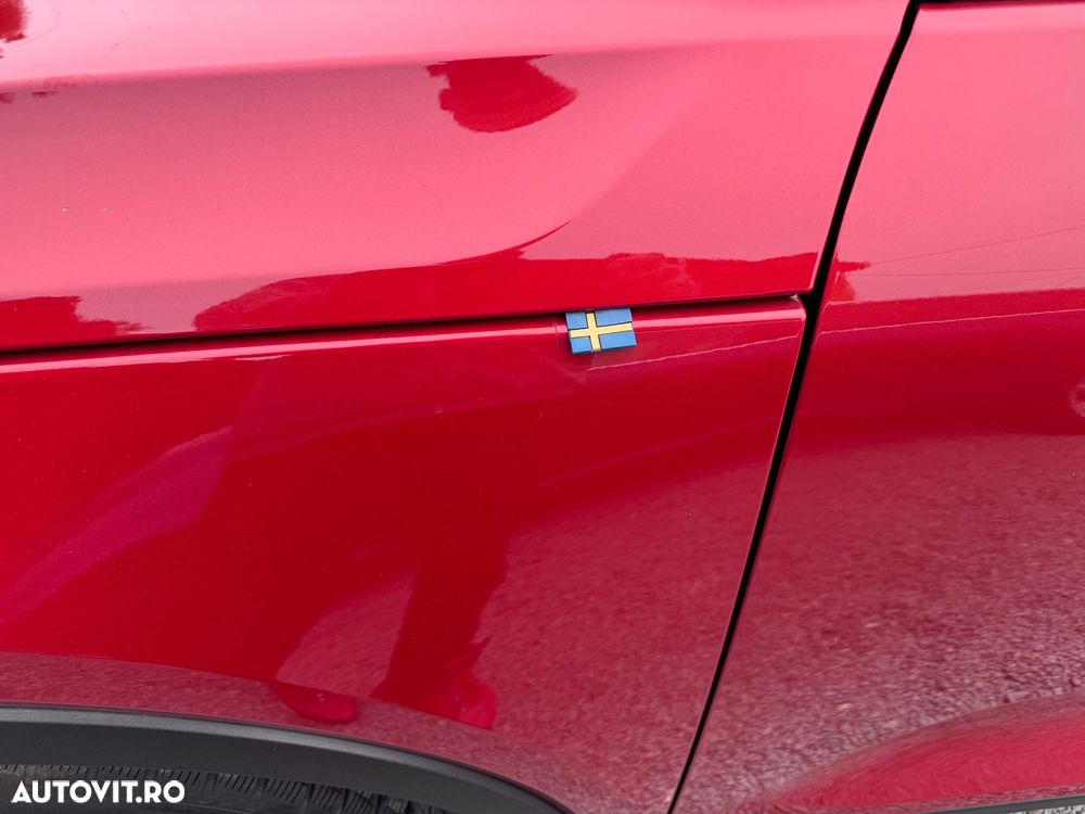 Volvo XC 40 D4 AWD Geartronic Momentum - 16