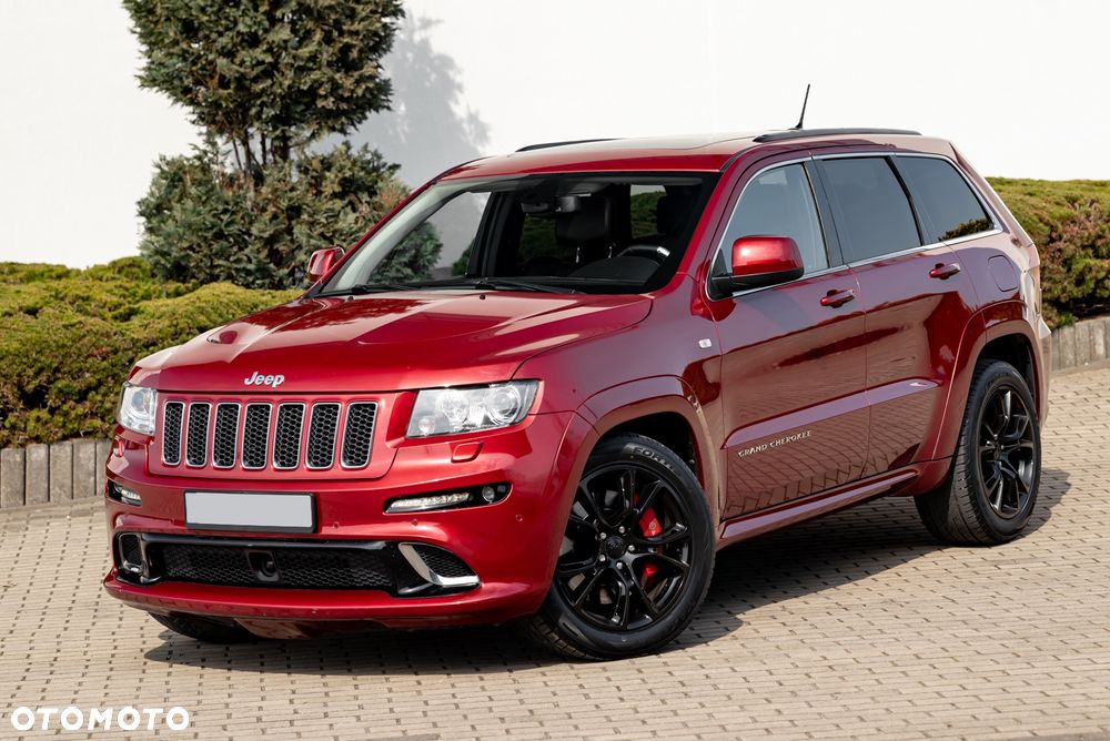 Jeep Grand Cherokee SRT8 - 5