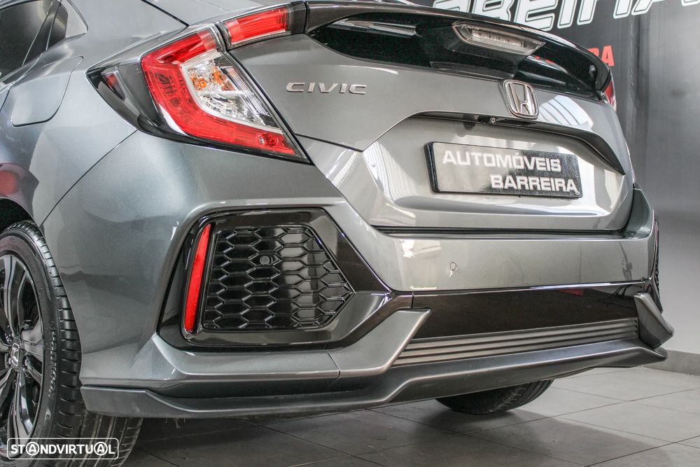Honda Civic 1.0 i-VTEC Executive Premium - 21
