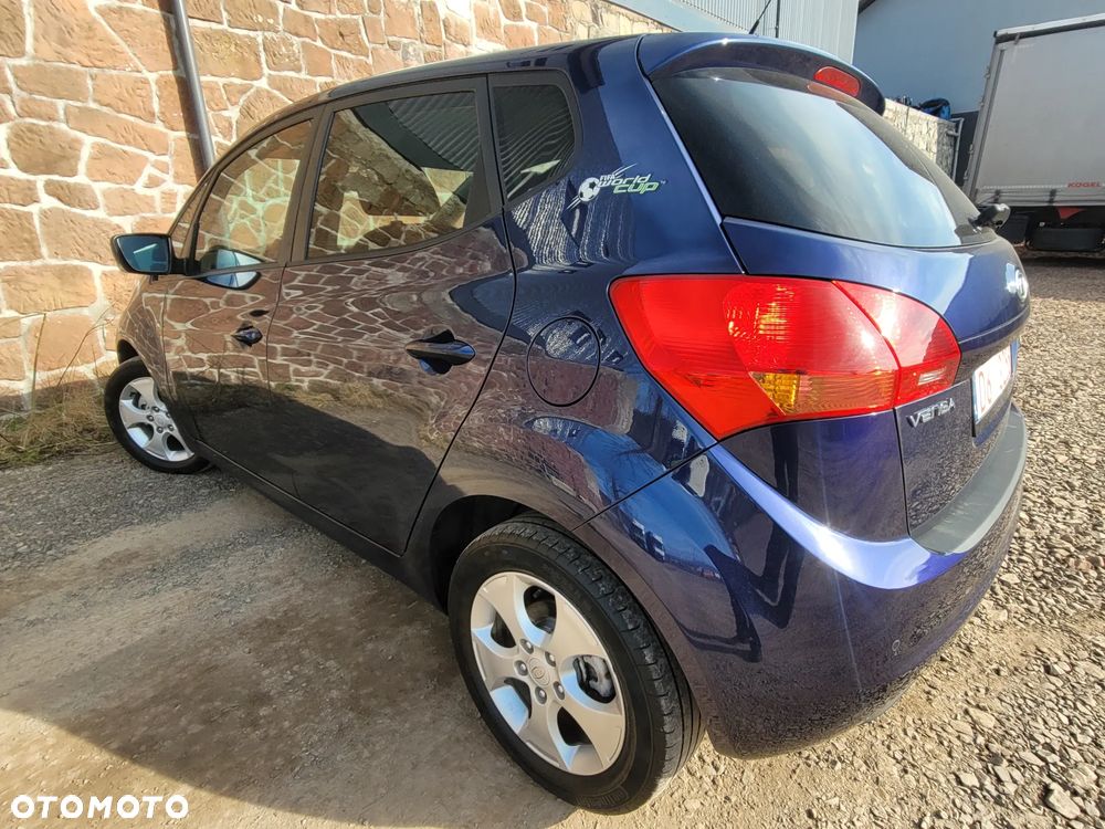 Kia Venga 1.6 CVVT Spirit - 11