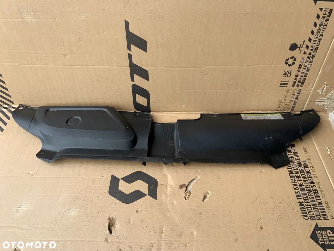 Osłona pasa przedniego górna Audi A4 B8 8K0807081D - 1
