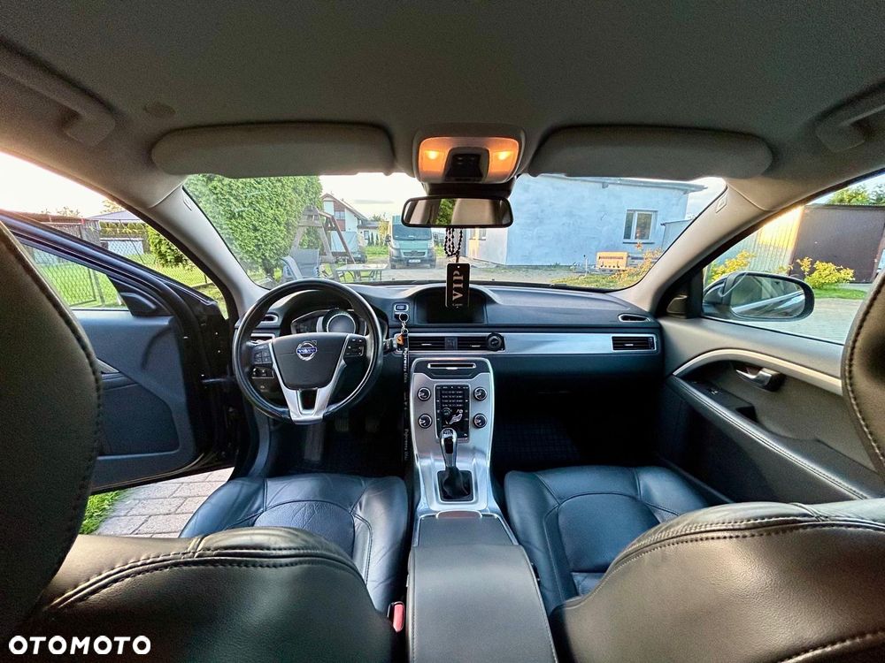 Volvo V70 D4 Momentum - 10