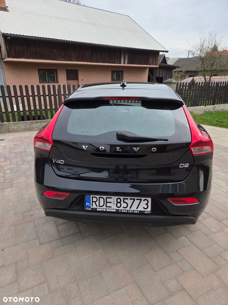 Volvo V40 D2 Base - 13