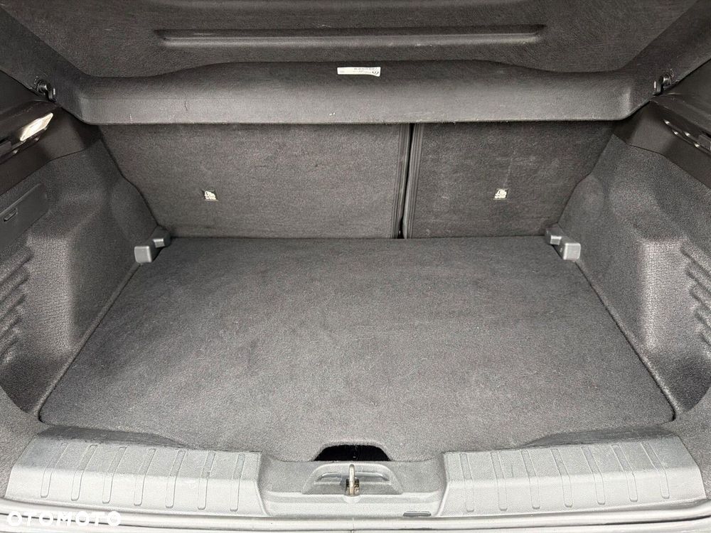 Jeep Avenger 1.2 T3 Altitude - 27