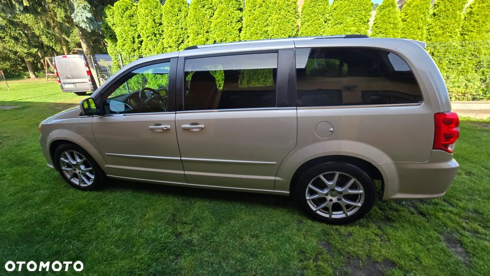 Dodge Grand Caravan 3.6 R/T - 2