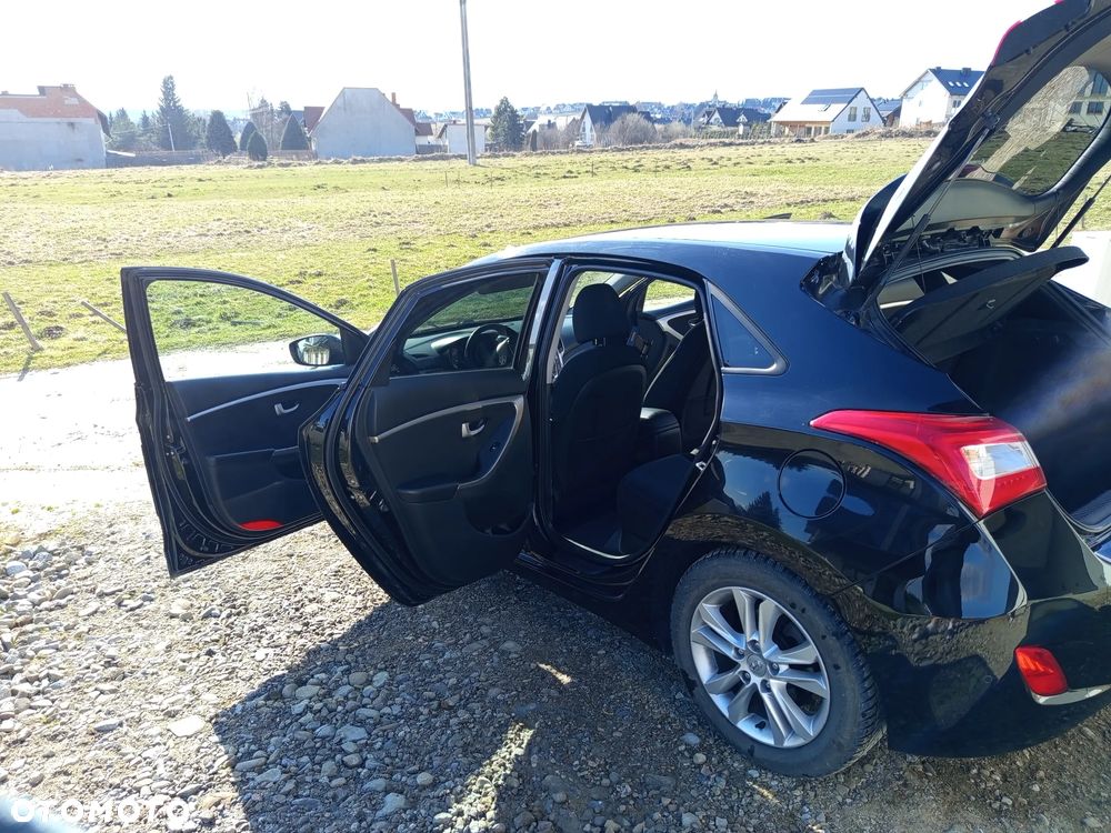 Hyundai i30 1.4 Style - 12