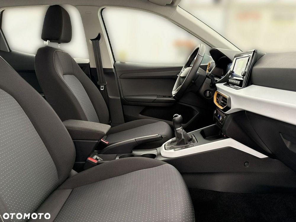 Seat Arona - 23