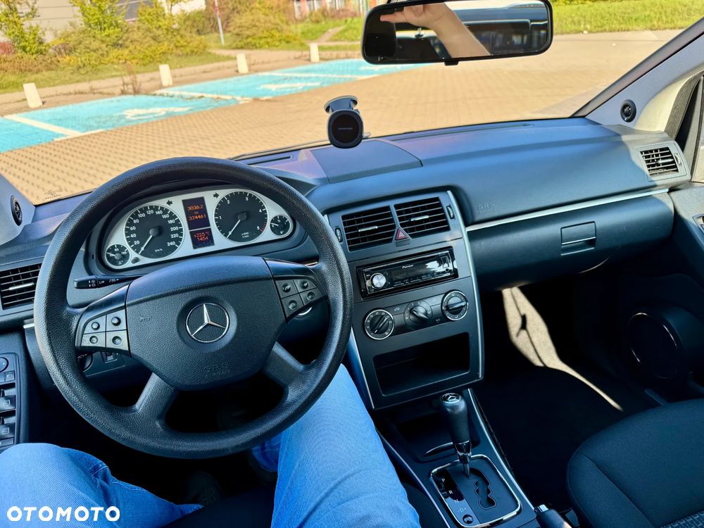 Mercedes-Benz Klasa B - 22