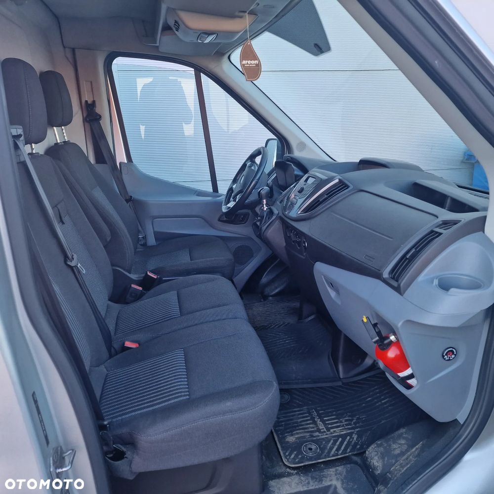 Ford Transit - 7