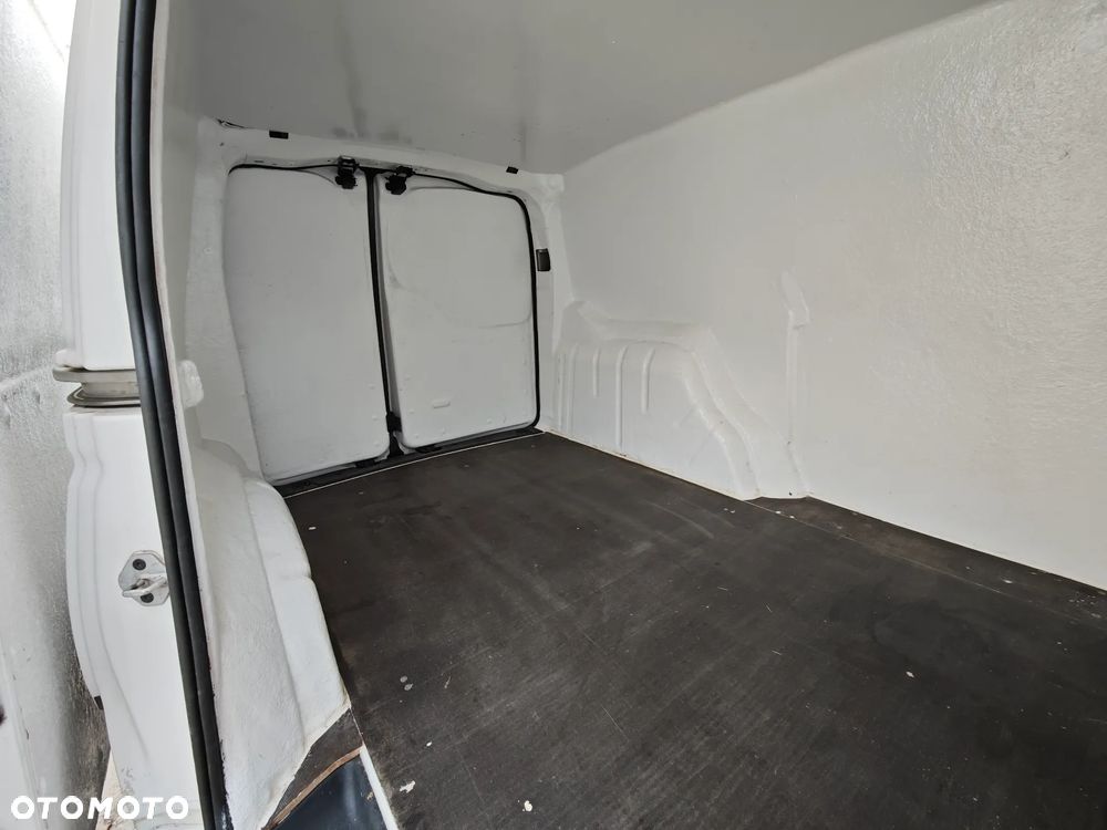 Volkswagen Caddy - 6