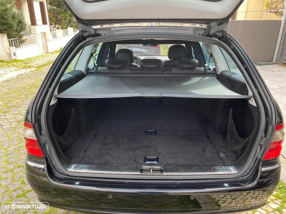 Mercedes-Benz E 220 CDI Avantgarde - 5