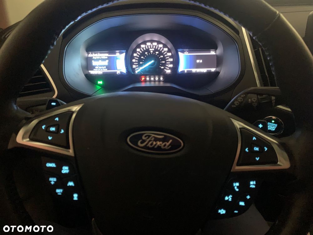 Ford Edge - 27
