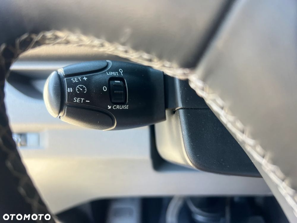Opel Vivaro - 20