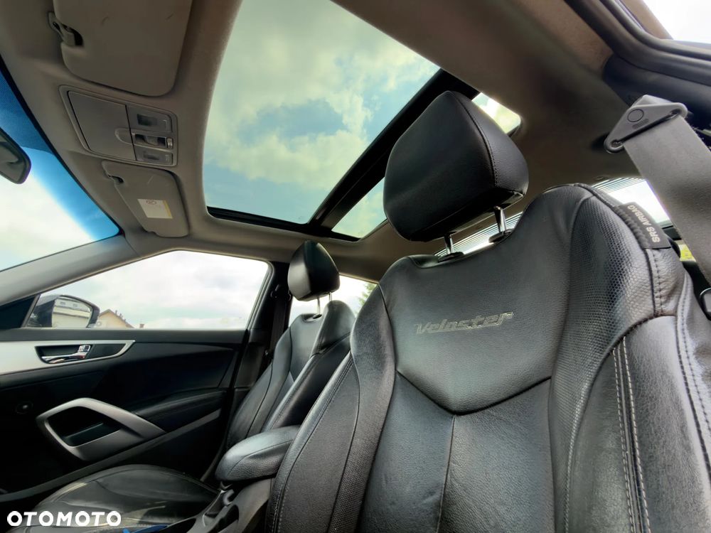 Hyundai Veloster 1.6 blue Style - 21