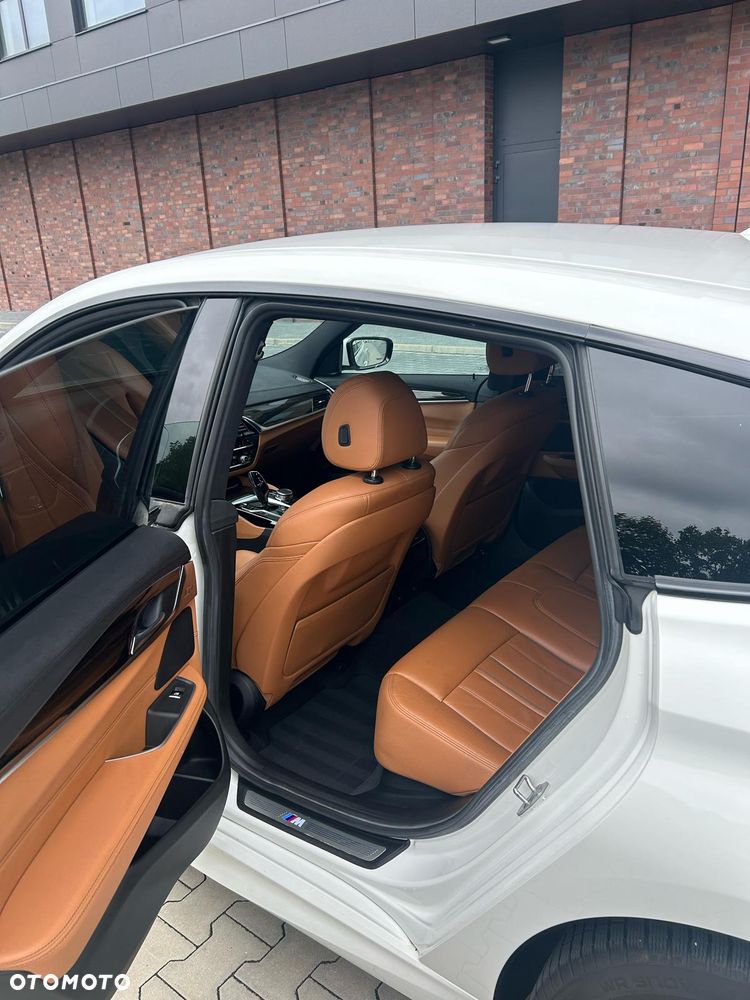 BMW 6GT 630i M Sport - 8