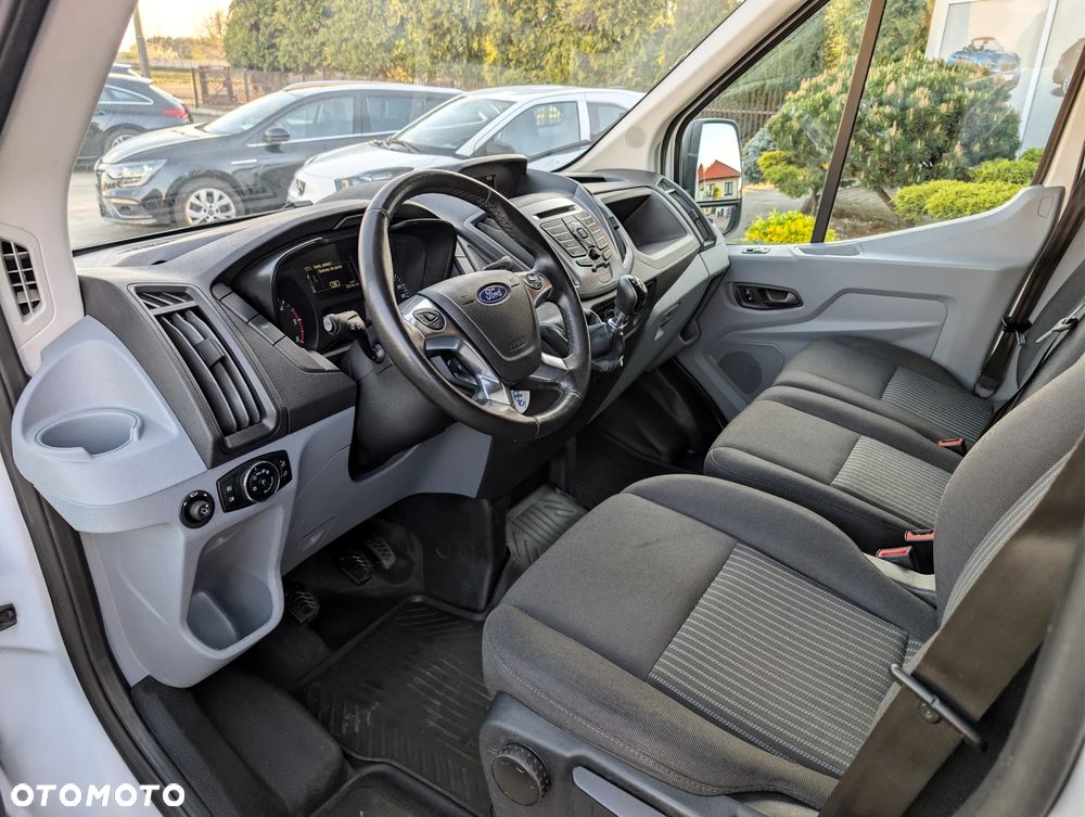 Ford Transit 7 osób, Brygadówka, Krajowy - 7