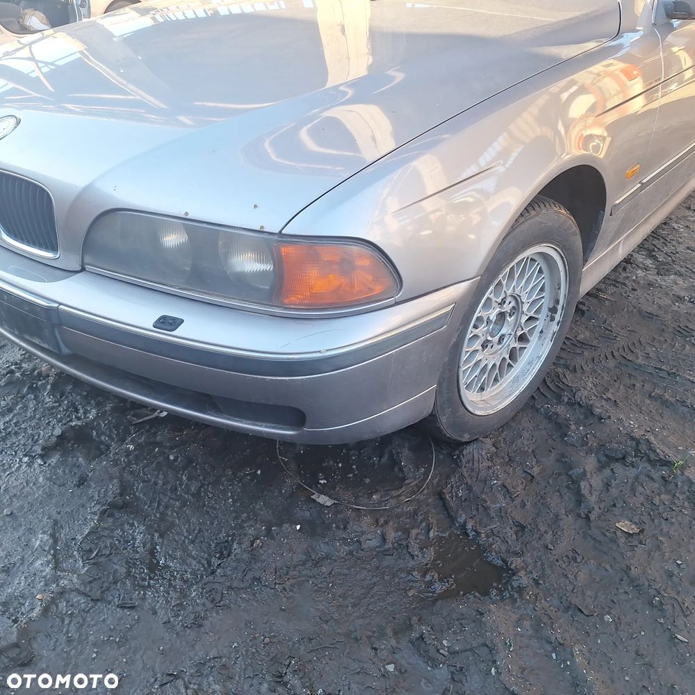 MASKA ZDERZAK PRZOD TYL BLOTNIK DRZWI  LAMPA KLAPA BAGAZNIKA SZYBA LUSTERKO BOCZKI DRZWI  BMW 5 E39 339/7 - 6