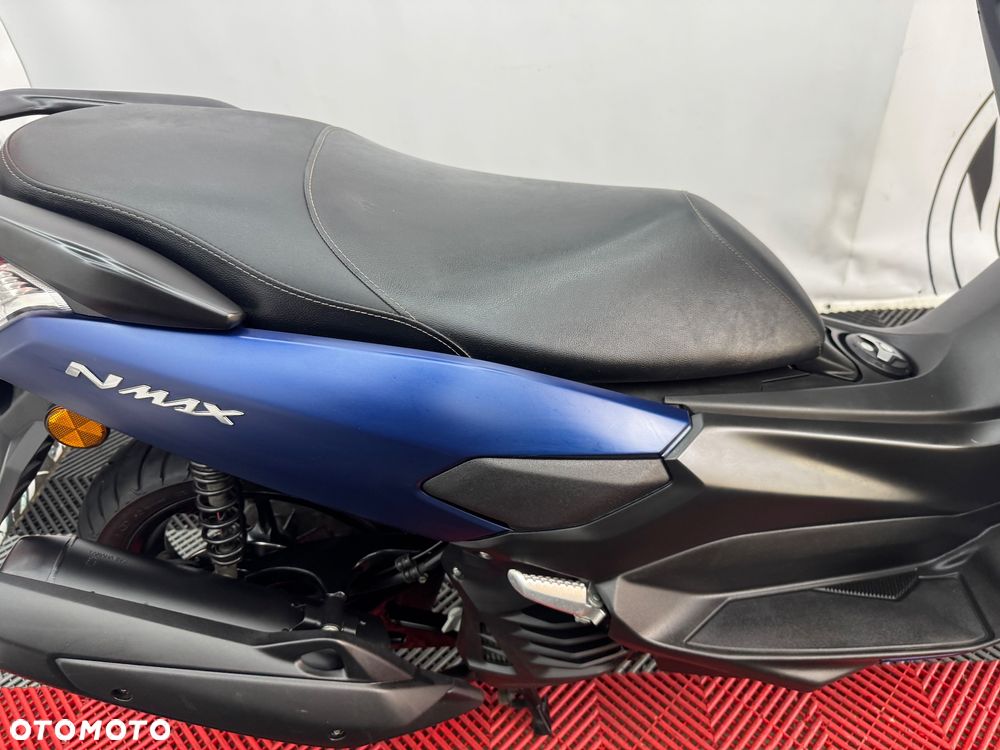 Yamaha NMAX - 28