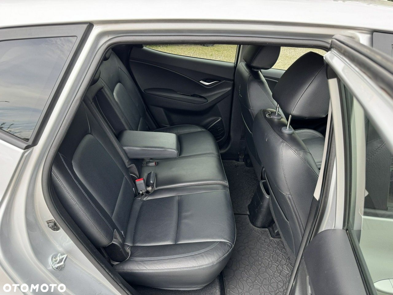 Hyundai ix20 - 16