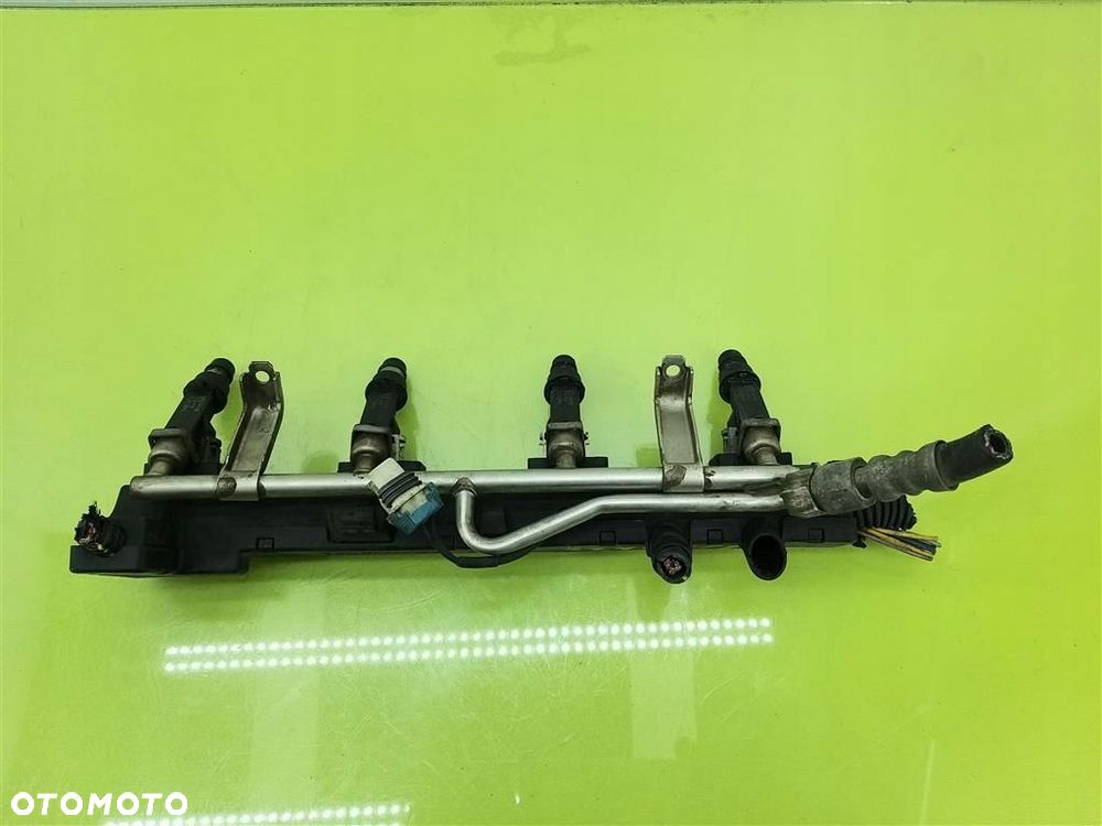 Listwa wtryskiwaczy Opel Astra II G 1998-2009 1,6 16V BENZYNA 09133177A - 3