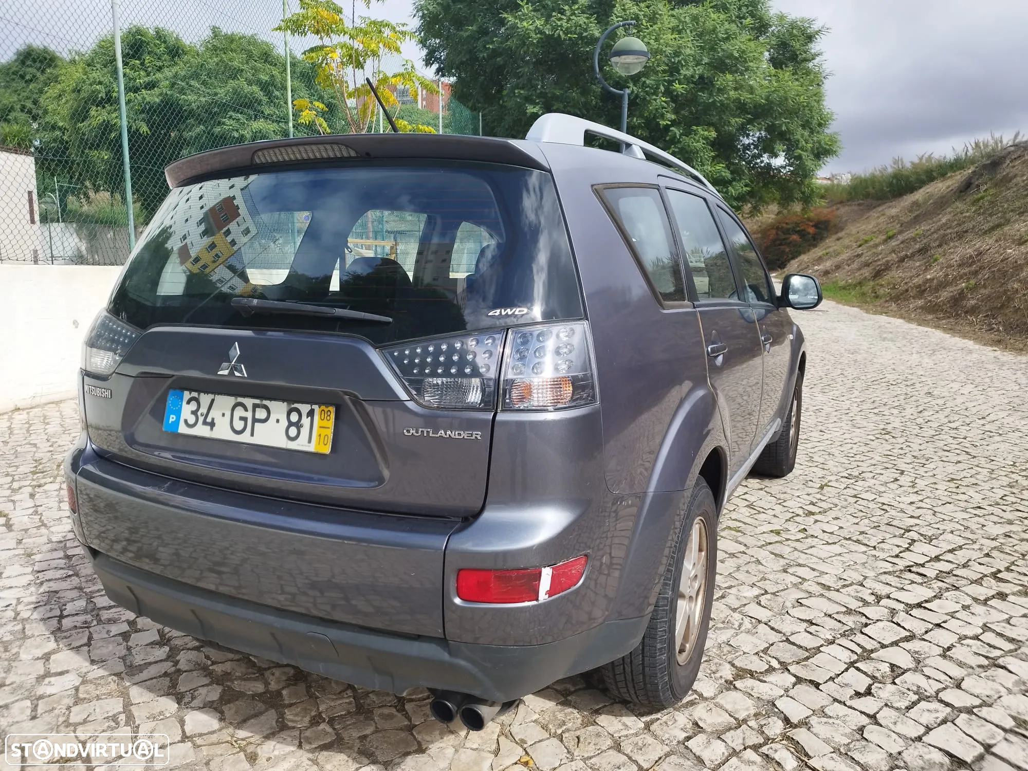 Mitsubishi Outlander 2.0 DI-D Instyle 4WD - 3