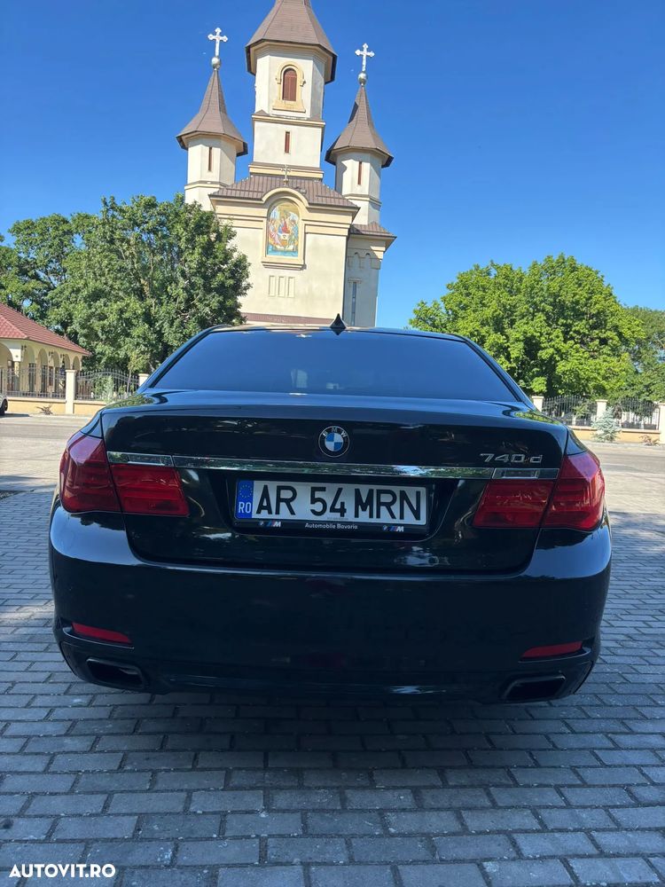 BMW Seria 7 740d xDrive Aut. - 12