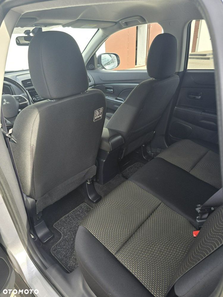 Mitsubishi ASX - 19