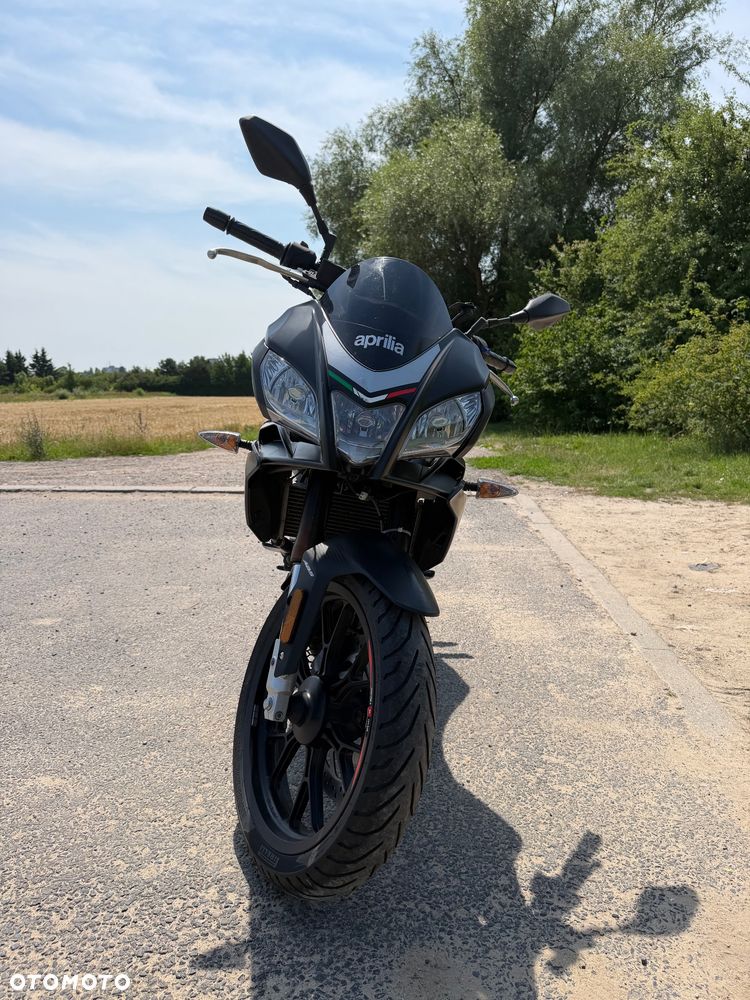 Aprilia Tuono - 3
