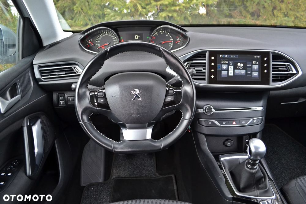 Peugeot 308 - 15