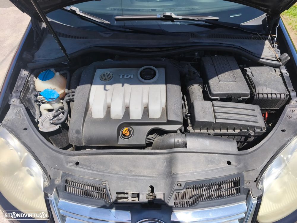 VW Golf Variant - 17