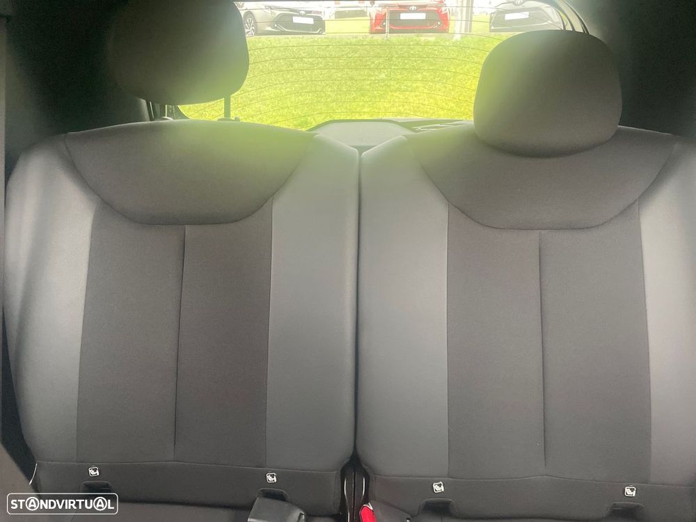 Toyota Aygo X 1.0 Envy - 17