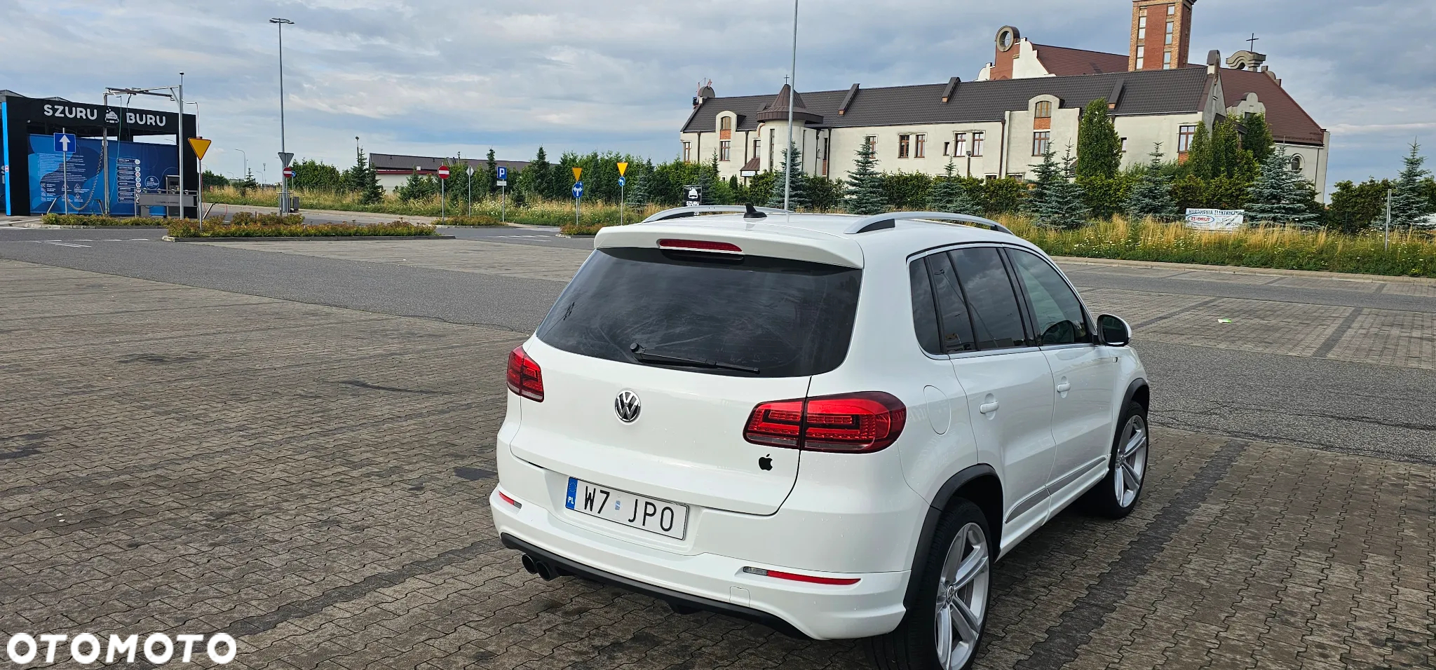 Volkswagen Tiguan 2.0 TDI 4Mot Perfectline R-Style DSG - 14
