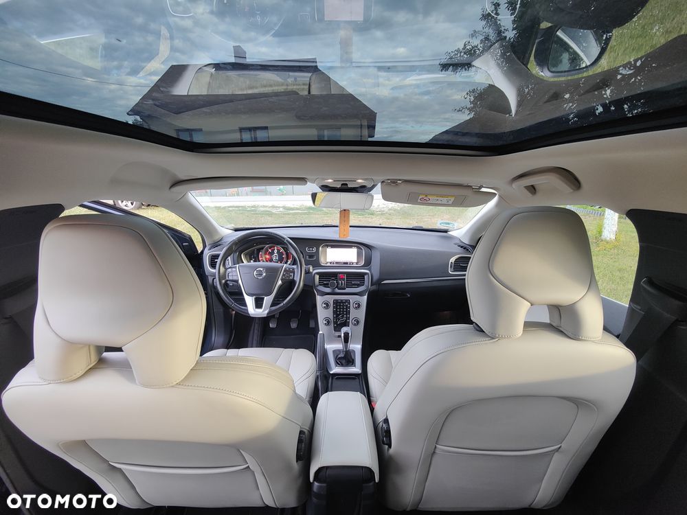 Volvo V40 D2 Drive-E Inscription - 3
