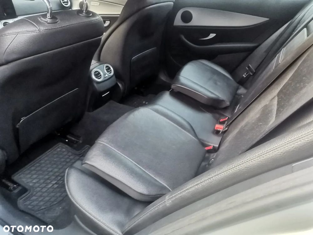 Mercedes-Benz Klasa E 350 d T 9G-TRONIC Avantgarde - 15