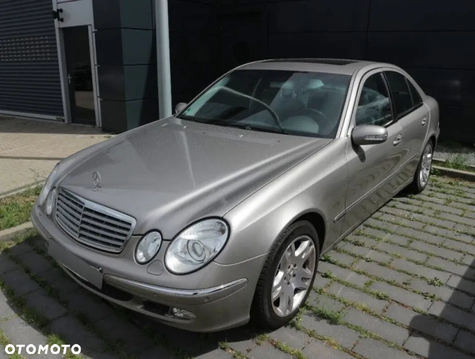 Mercedes-Benz Klasa E 500 Elegance Sport Edition - 1